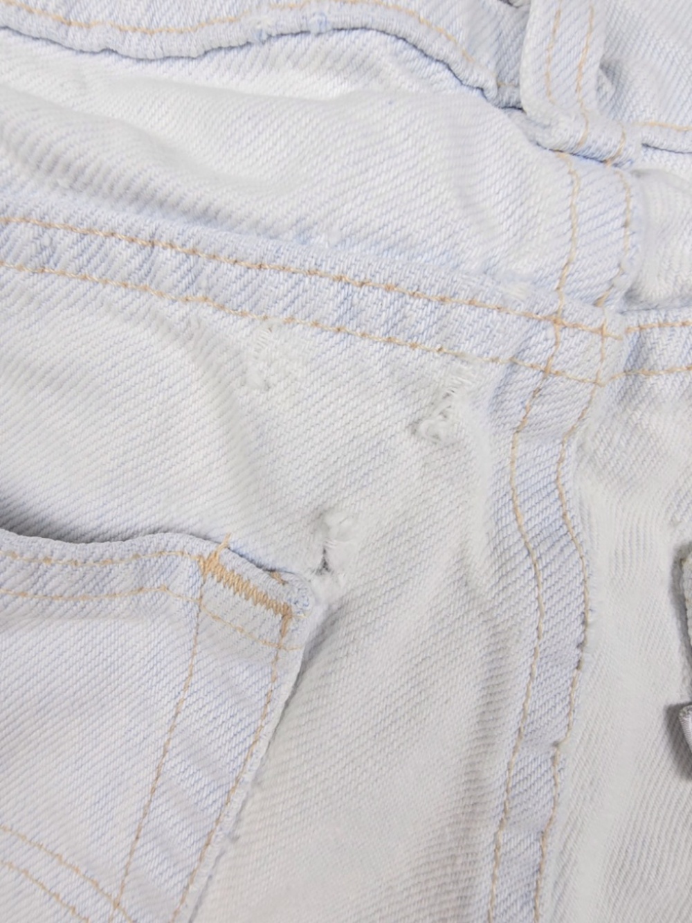 Vintage Levi’s SilverTab Relaxed Fit Jeans 32x34 Made in USA 1992 Light Wash - Picture 10 of 16